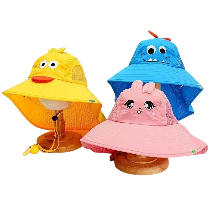Boné Tapa-sol Infantil com Apito Bambino