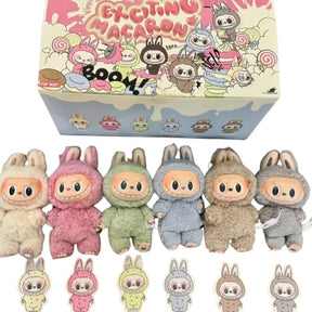 Boneco Labubu Pelúcia