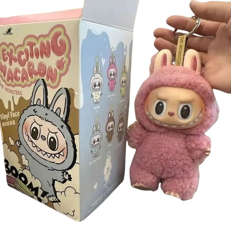 Boneco Labubu Pelúcia