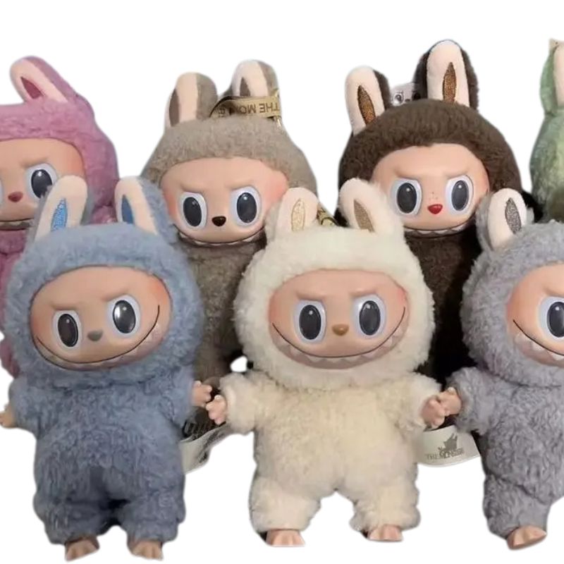 Boneco Labubu Pelúcia