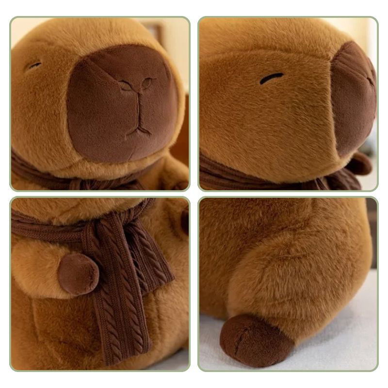Capivara de Pelúcia com Cachecol