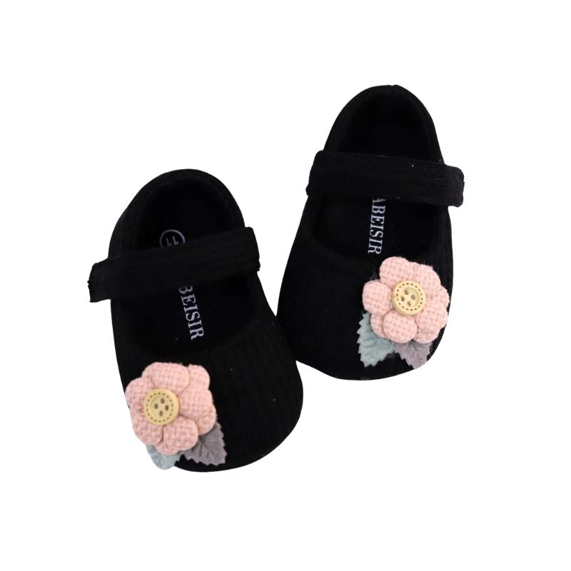 Sapatilha Flor Bordada para Bebê
